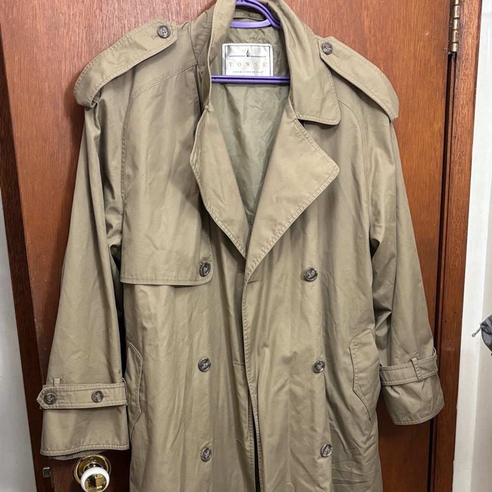 Vintage towne Tan Trench Coat with Button Accents